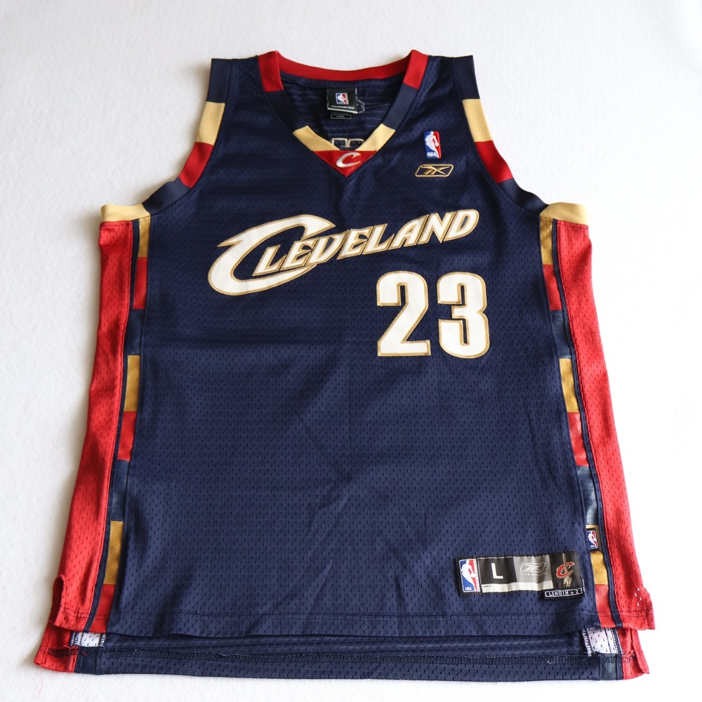 Cleveland Cavaliers Jersey Mens L Blue NBA Basketball LeBron James 23 Reebok
